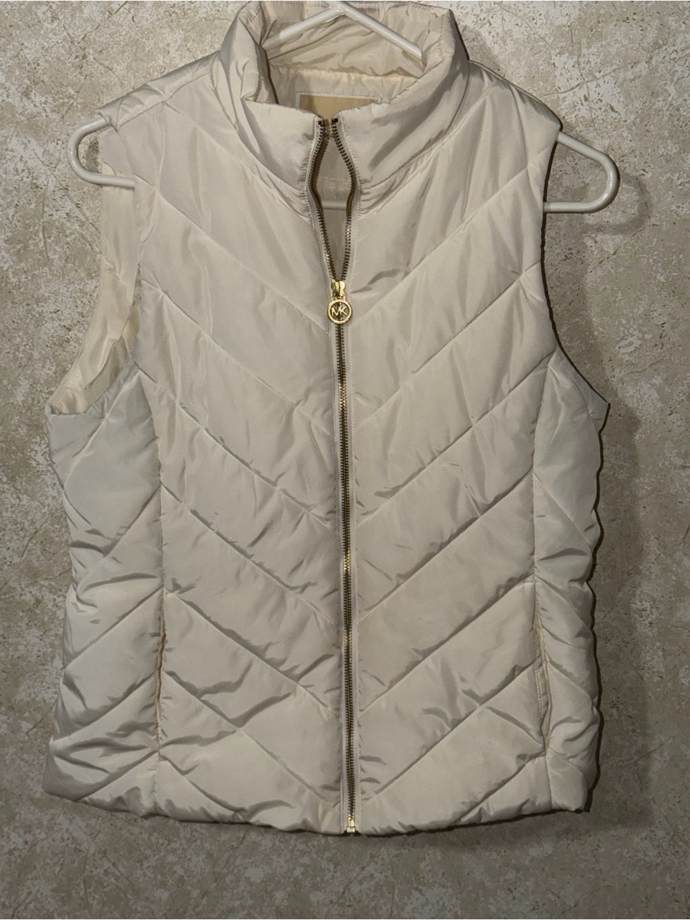 Michael Kors Ivory Quilted Stand-Collar Puffer Vest with Gold Zip